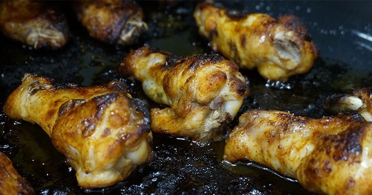 Alitas de pollo al horno con salsa de soja y miel